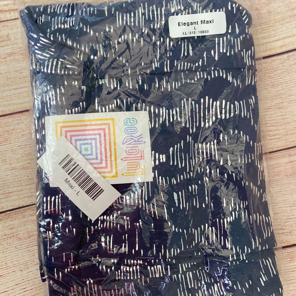 Lularoe/ Elegant Maxi skirt